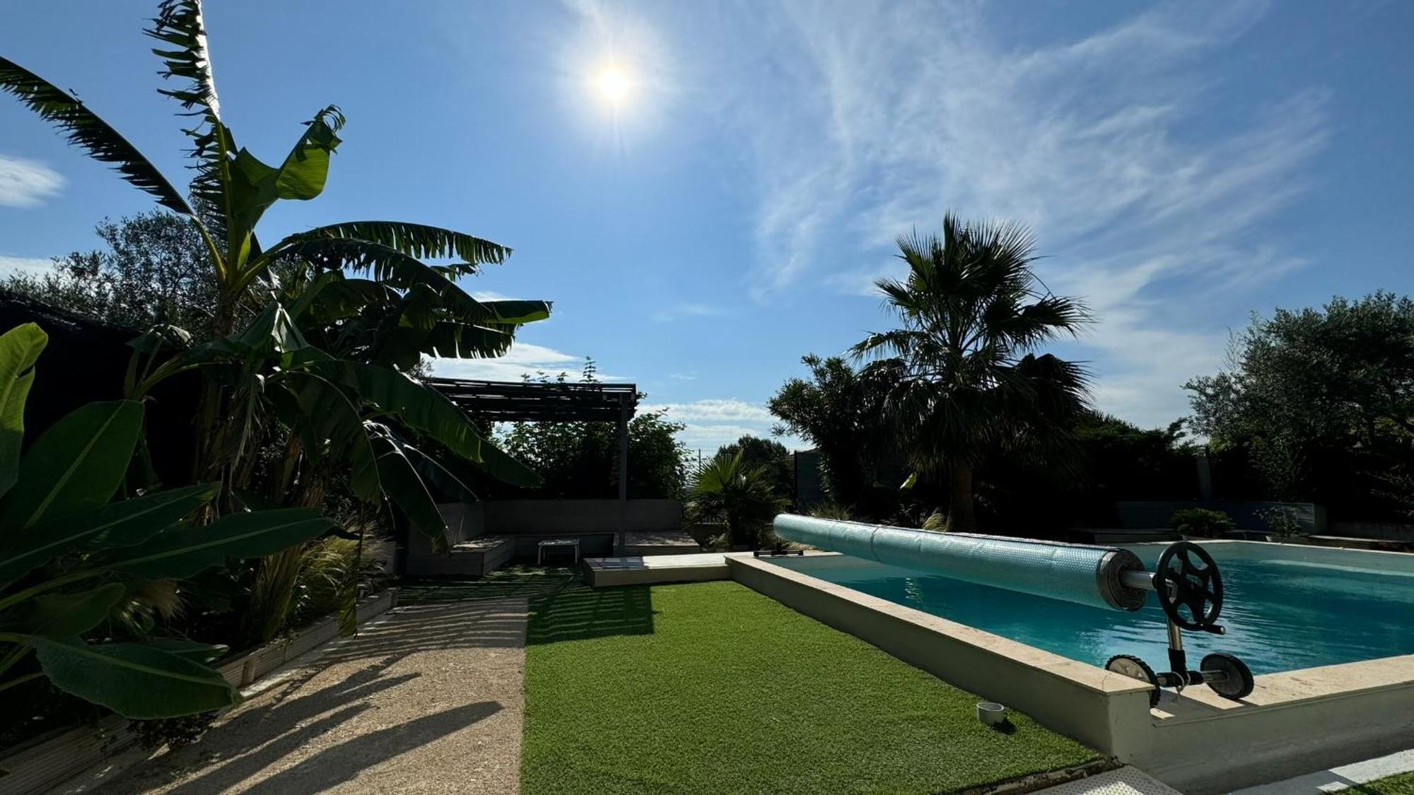 La Villa Du Gres Villeneuve-les-Avignon Exterior photo