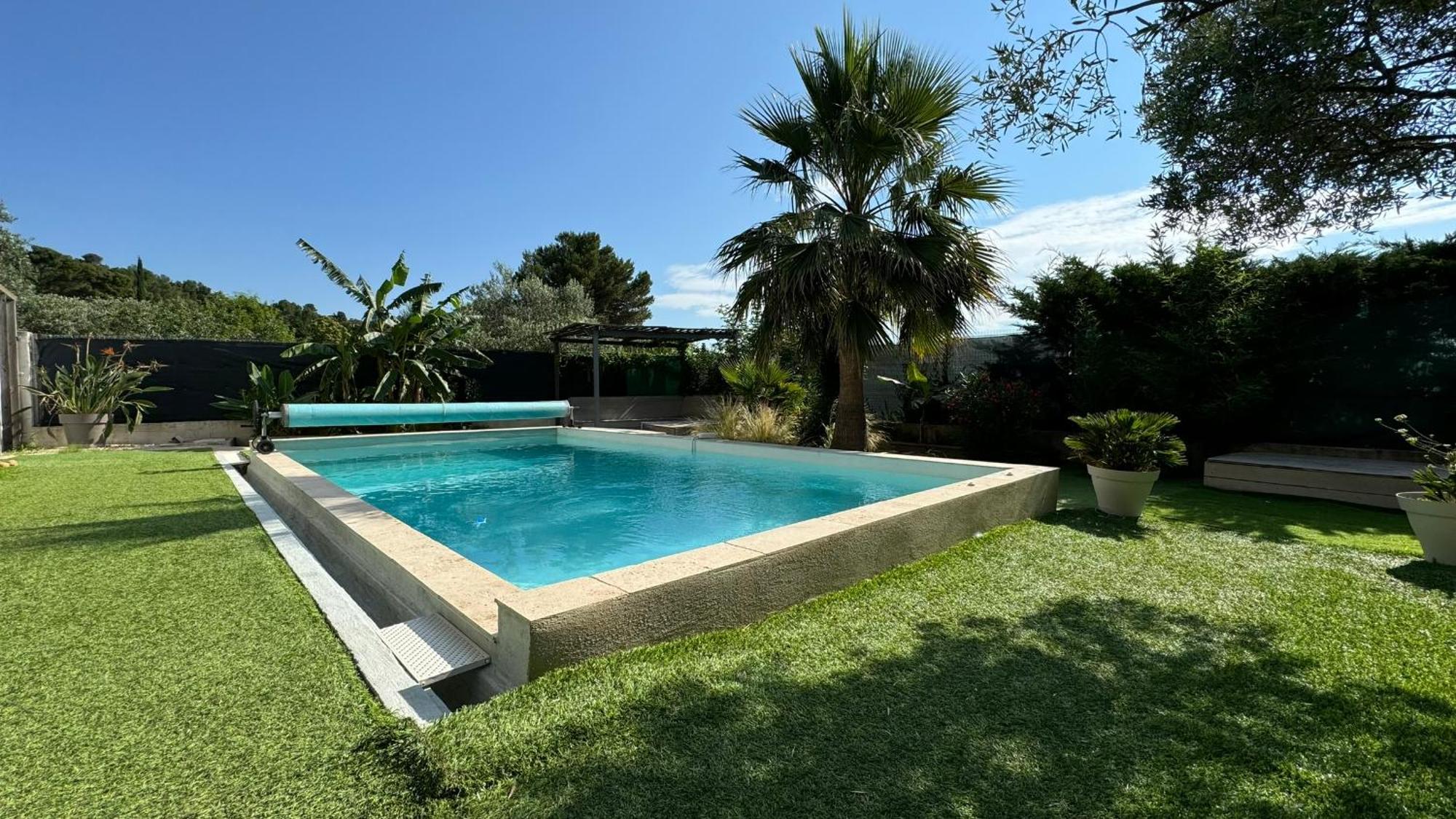 La Villa Du Gres Villeneuve-les-Avignon Exterior photo